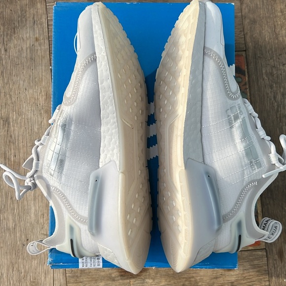 NMD - Picture 7 of 8